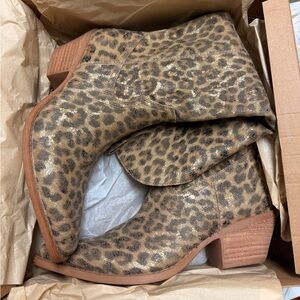 Buckle Leopard Print Heeled Boots